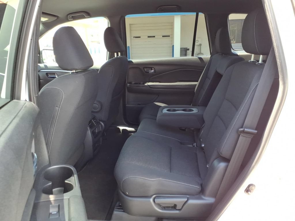 Used 2019 Honda Passport Sport image 3