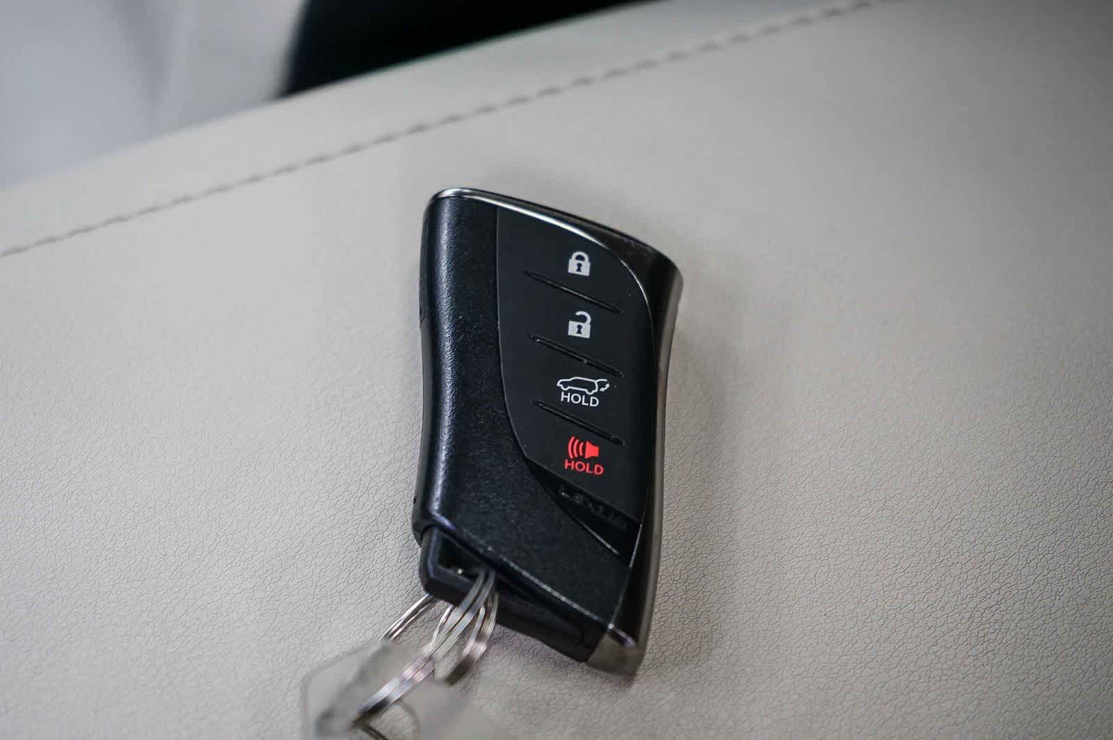 Used 2024 Lexus RX 350 FWD w/ Technology Package image 32
