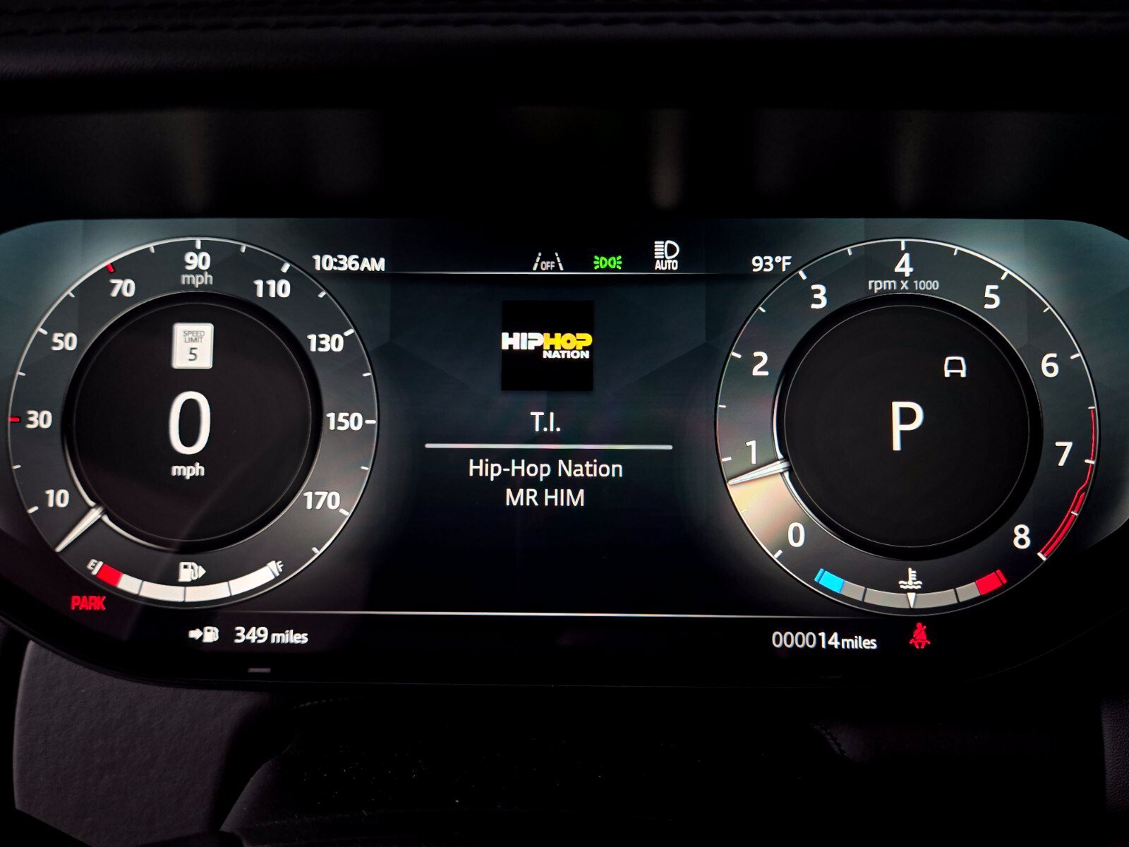 New 2026 Land Rover Range Rover SE AWD/4WD image 32
