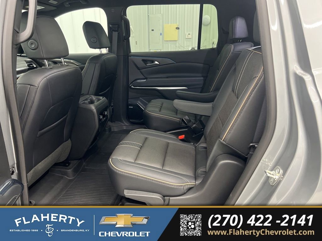 Used 2025 Chevrolet Traverse High Country w/ LPO, Floor Liner Package image 11