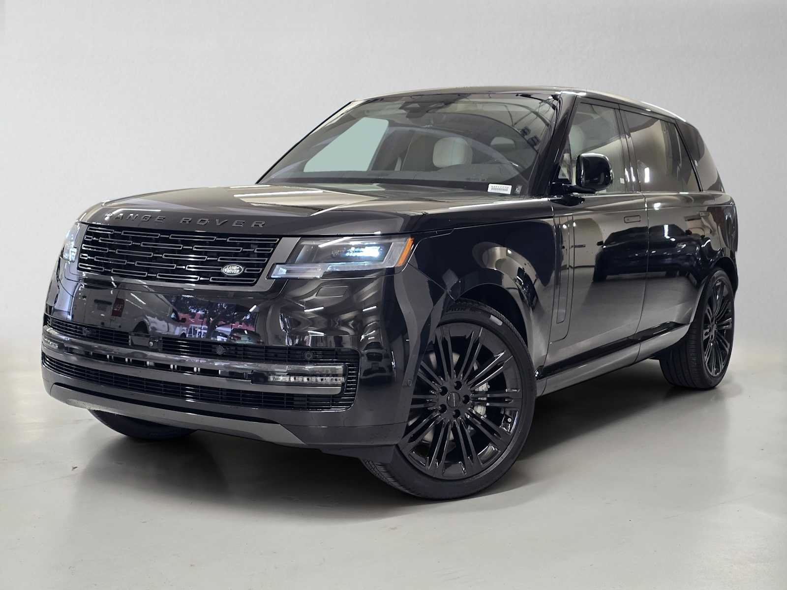 New 2026 Land Rover Range Rover Long Wheelbase SE