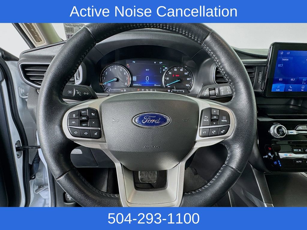 Used 2022 Ford Explorer Limited w/ Hybrid Equipment Group 310A image 11