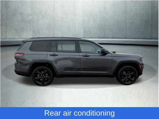 Used 2023 Jeep Grand Cherokee L Laredo image 6