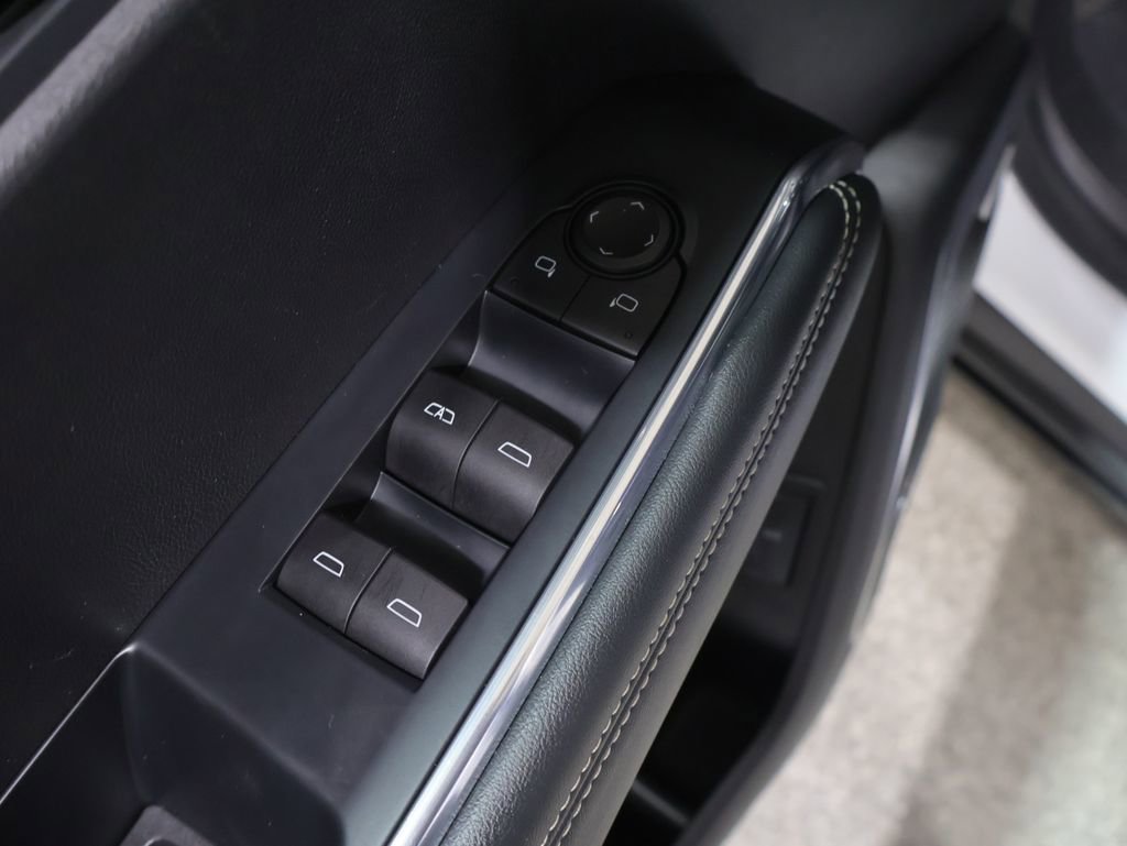 Used 2024 GMC Acadia Elevation AWD/4WD image 13