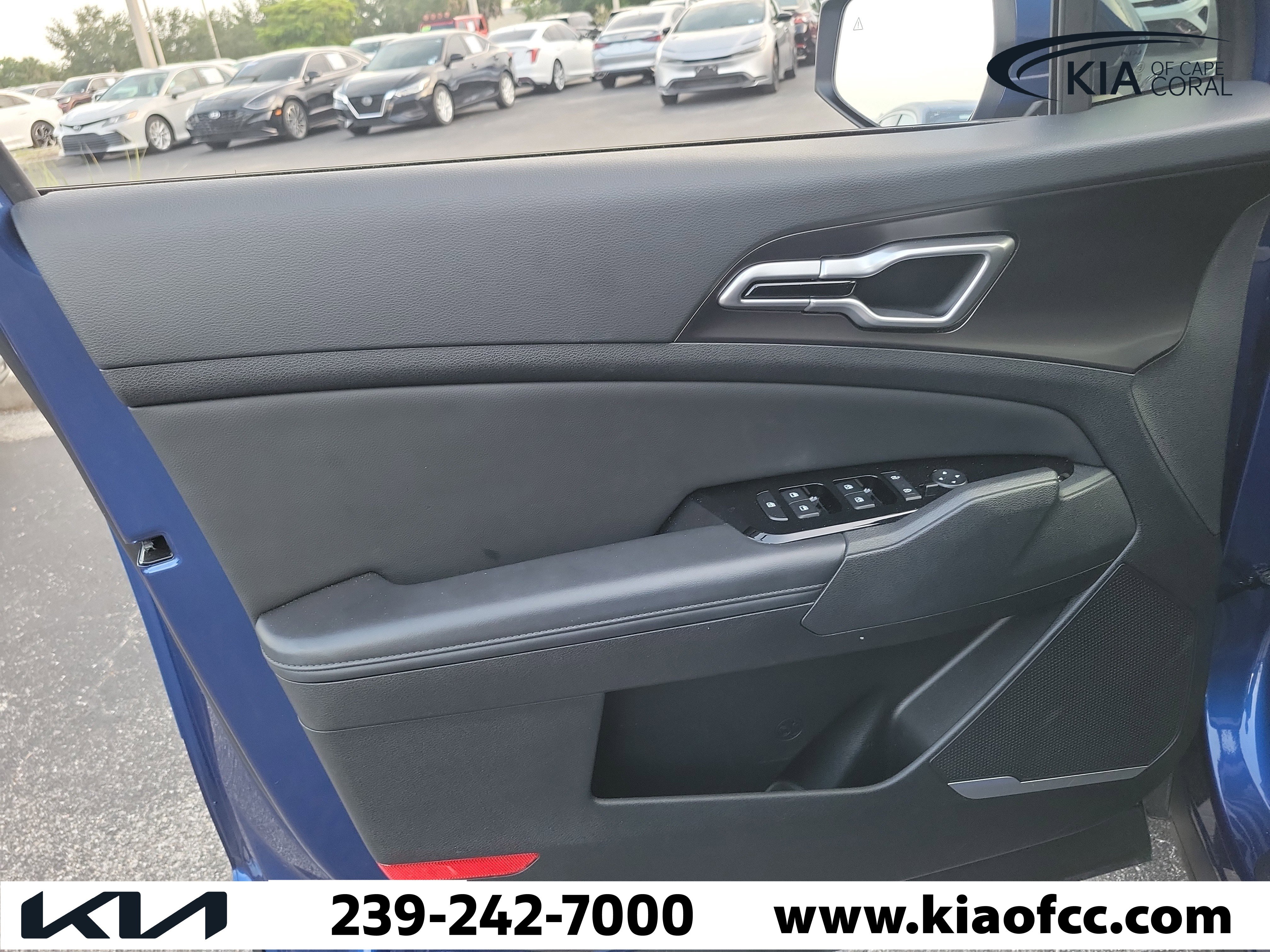 Certified 2024 Kia Sportage EX FWD image 23