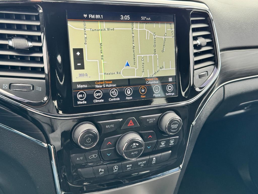 Used 2022 Jeep Grand Cherokee Limited AWD/4WD image 23