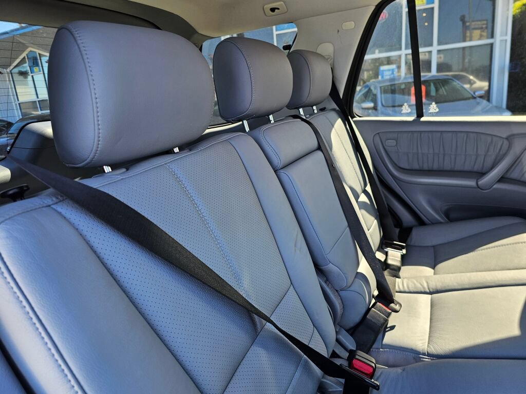 Used 2003 Mercedes-Benz ML 320 4MATIC image 16