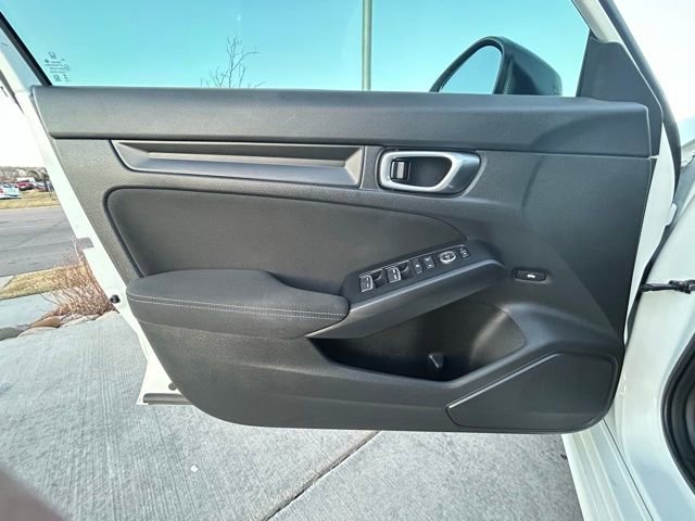 Used 2024 Honda Civic Sport image 32