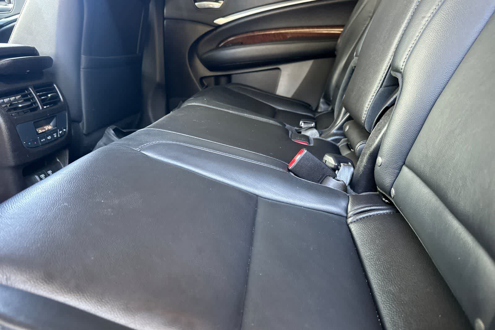 Used 2017 Acura MDX w/ Technology Package FWD image 5