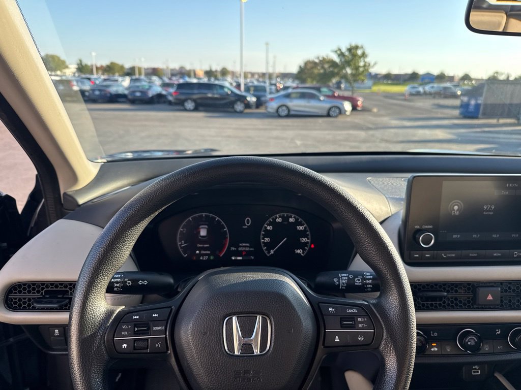 Used 2024 Honda HR-V LX image 11