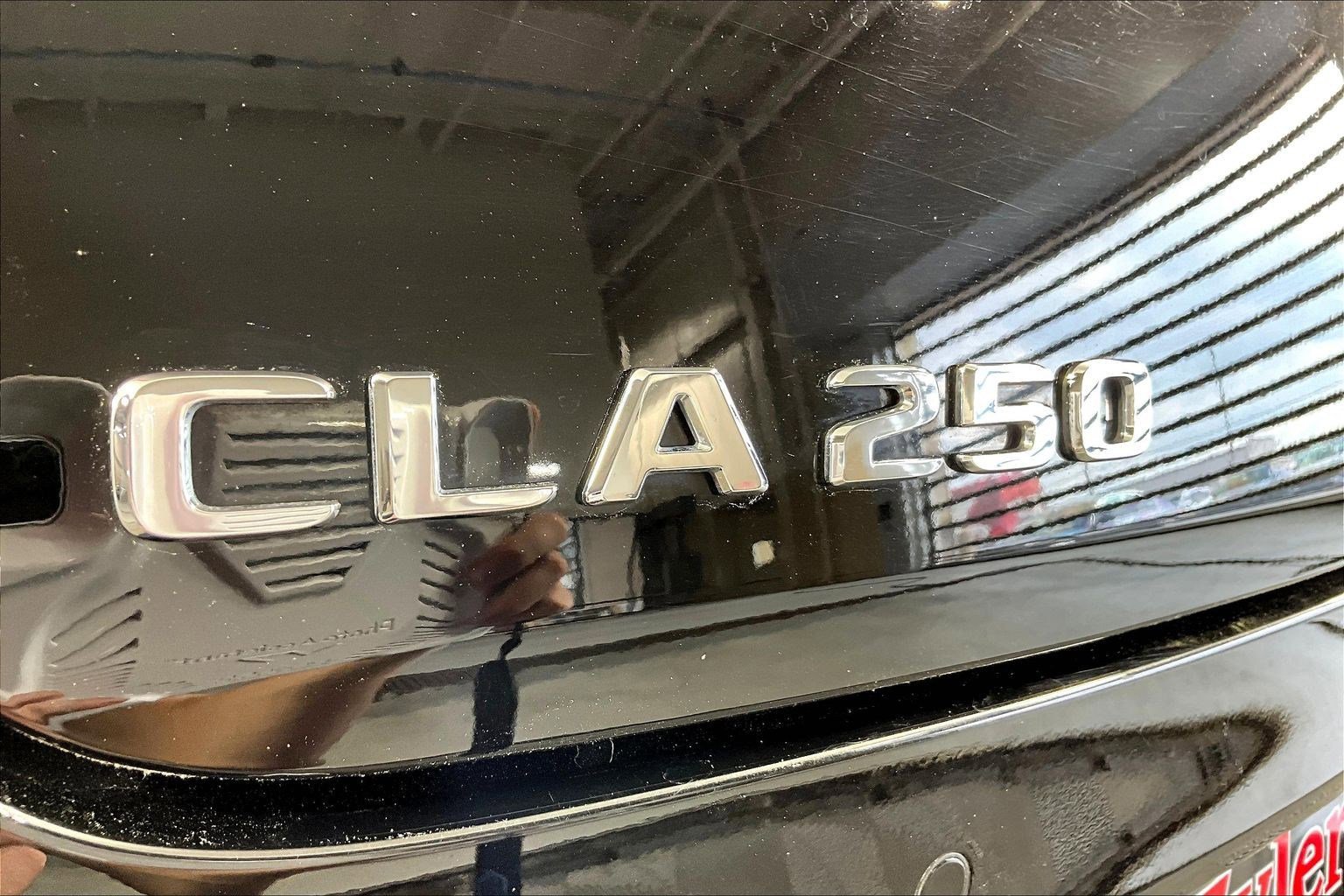 Used 2020 Mercedes-Benz CLA 250 4MATIC image 23