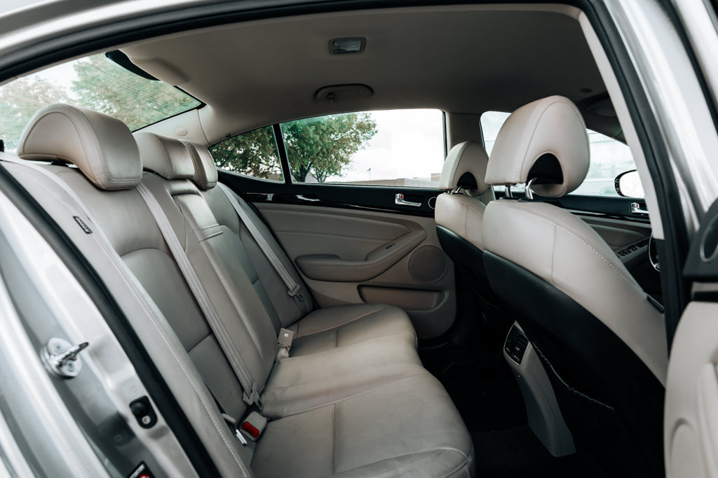 Used 2014 Kia Cadenza Premium FWD image 42