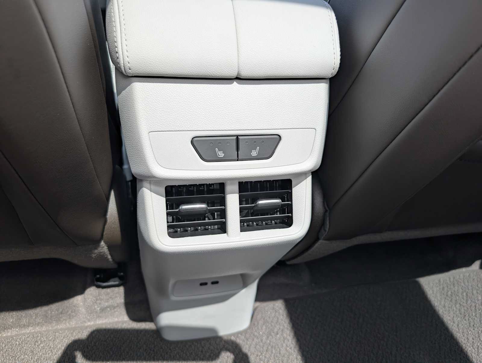 New 2026 GMC Terrain Denali AWD/4WD image 16