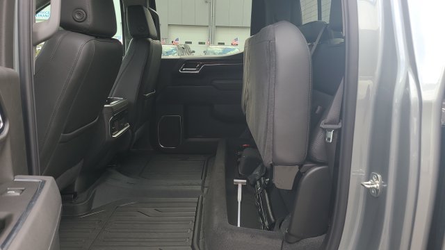 New 2026 GMC Sierra 1500 Elevation w/ Elevation Premium Package AWD/4WD image 24