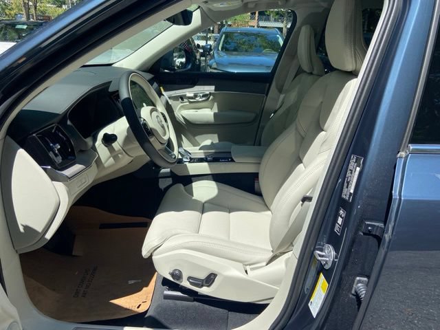 New 2026 Volvo XC90 T8 Ultra w/ Protection Package Premier AWD/4WD image 12