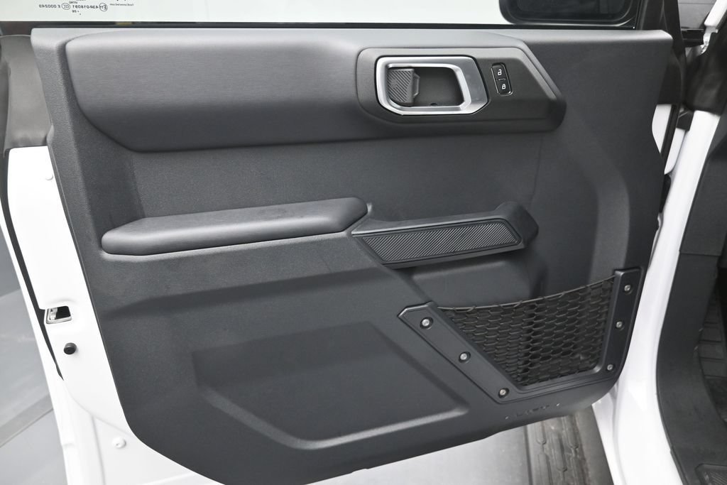 New 2026 Ford Bronco Outer Banks AWD/4WD image 13