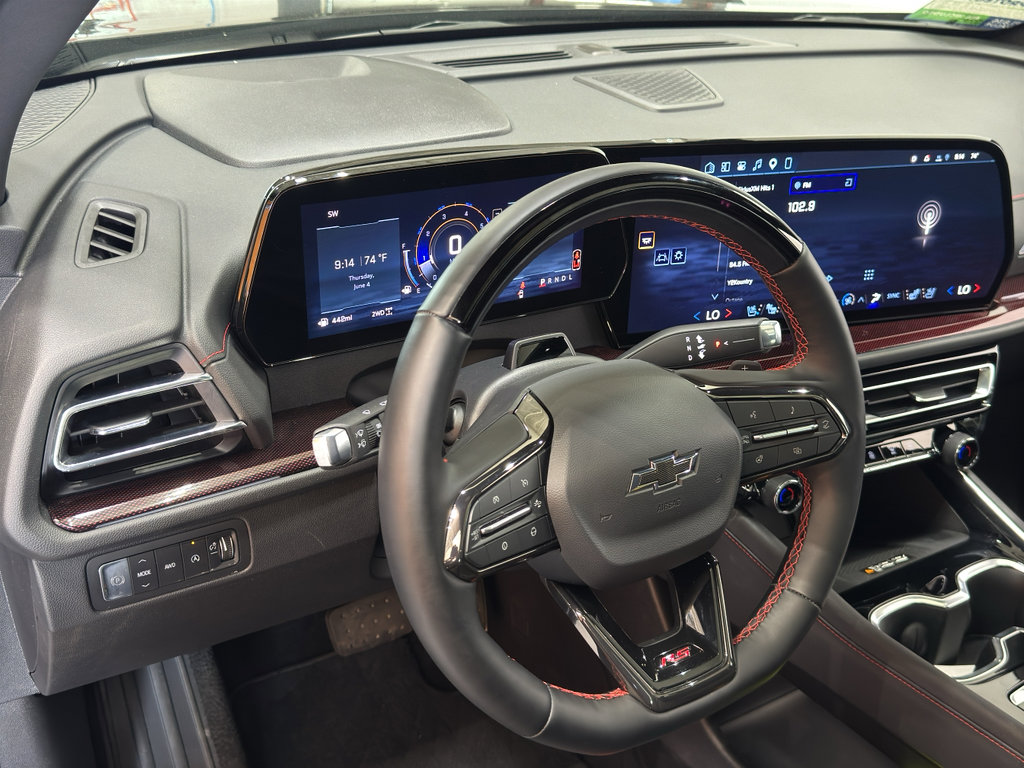 Used 2026 Chevrolet Traverse RS AWD/4WD image 18