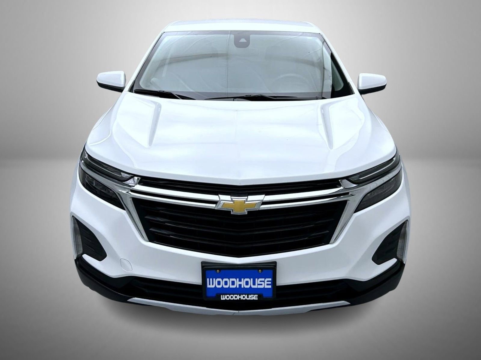 Used 2023 Chevrolet Equinox LT image 2