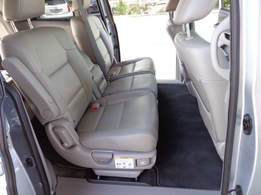 Used 2017 Honda Odyssey EX-L image 19