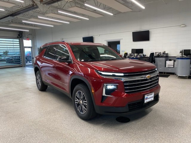 New 2026 Chevrolet Traverse LT w/ Driver Confidence Package image 3