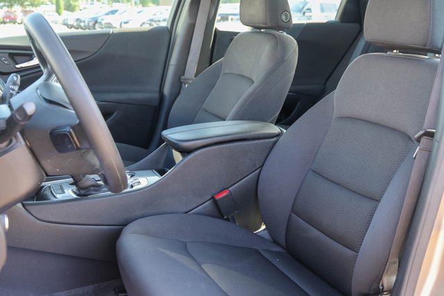 Used 2025 Chevrolet Malibu LT image 11