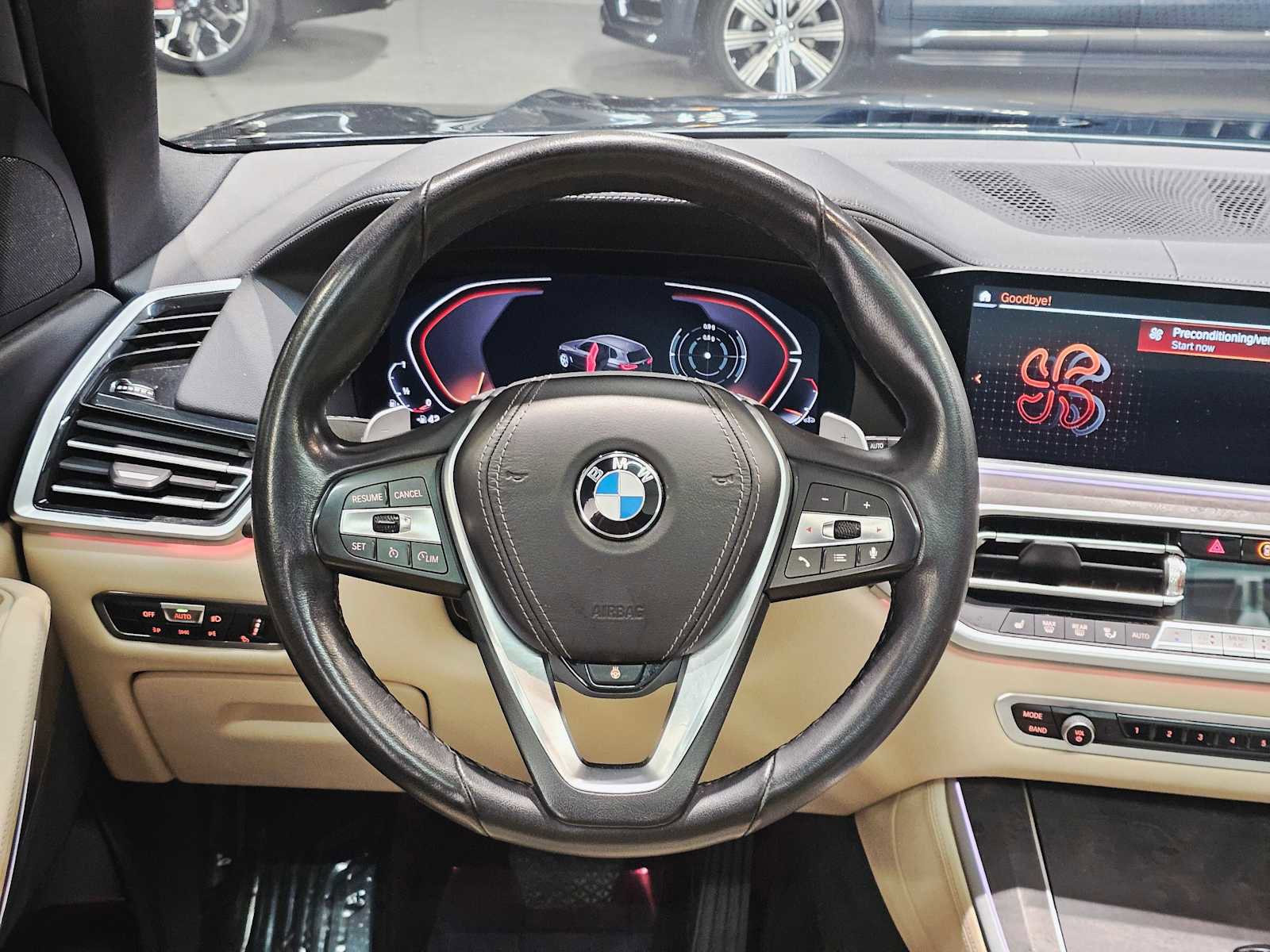 Used 2022 BMW X5 xDrive40i w/ Parking Assistance Package image 11