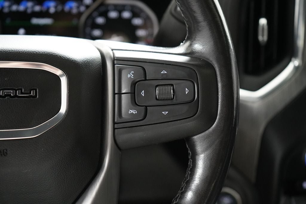 Used 2021 GMC Sierra 1500 Denali w/ Driver Alert Package II AWD/4WD image 15
