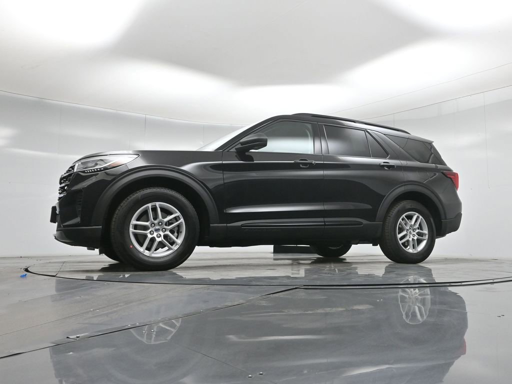 New 2026 Ford Explorer Active RWD image 50