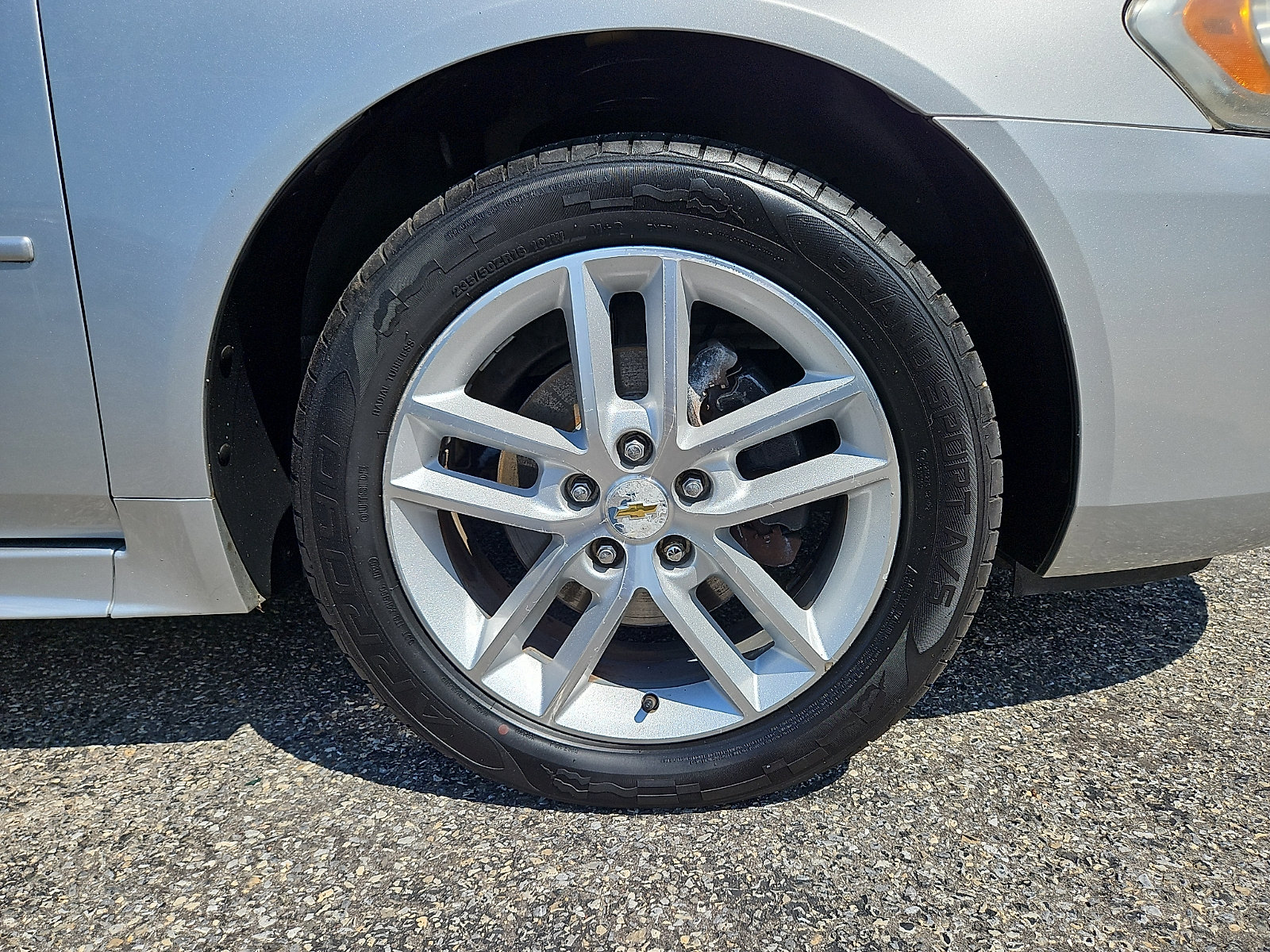Used 2012 Chevrolet Impala LTZ FWD image 8