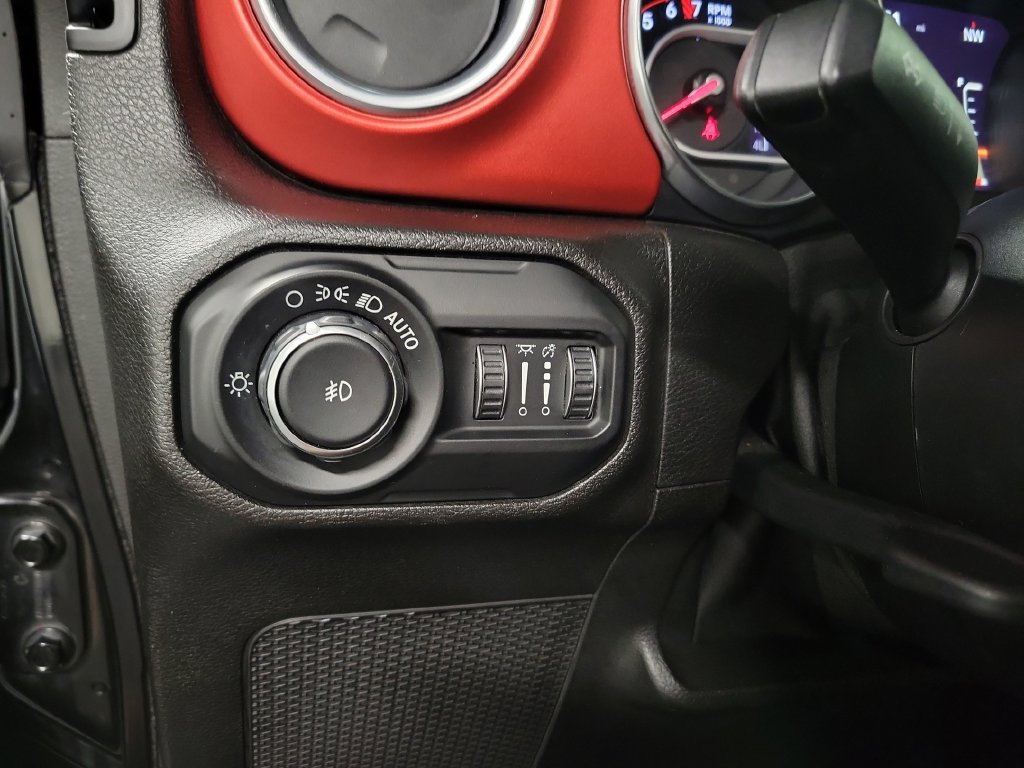 Used 2019 Jeep Wrangler Unlimited Rubicon AWD/4WD image 31