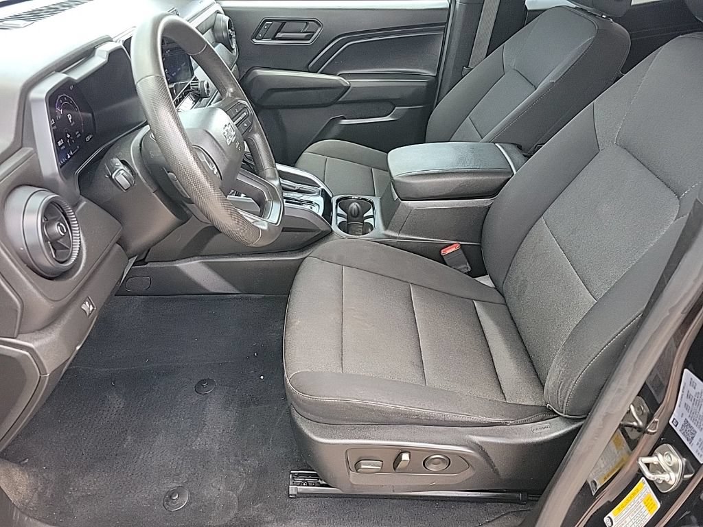 Used 2024 Chevrolet Colorado Trail Boss w/ Advanced Trailering Package AWD/4WD image 10