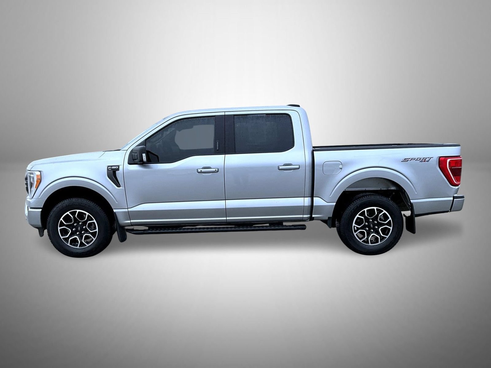 Used 2022 Ford F150 XLT w/ Equipment Group 302A High AWD/4WD image 8