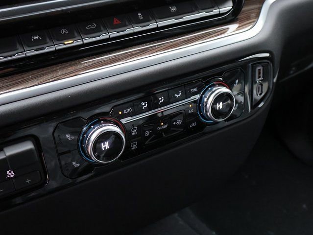New 2026 GMC Sierra 1500 Elevation image 29