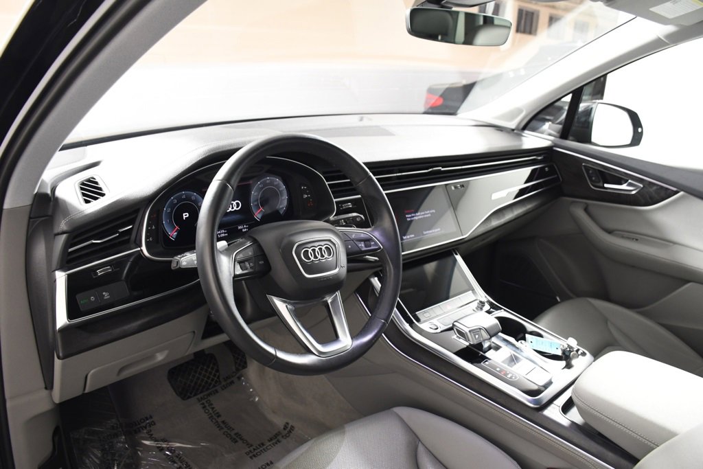 Used 2023 Audi Q7 3.0T Premium Plus image 12