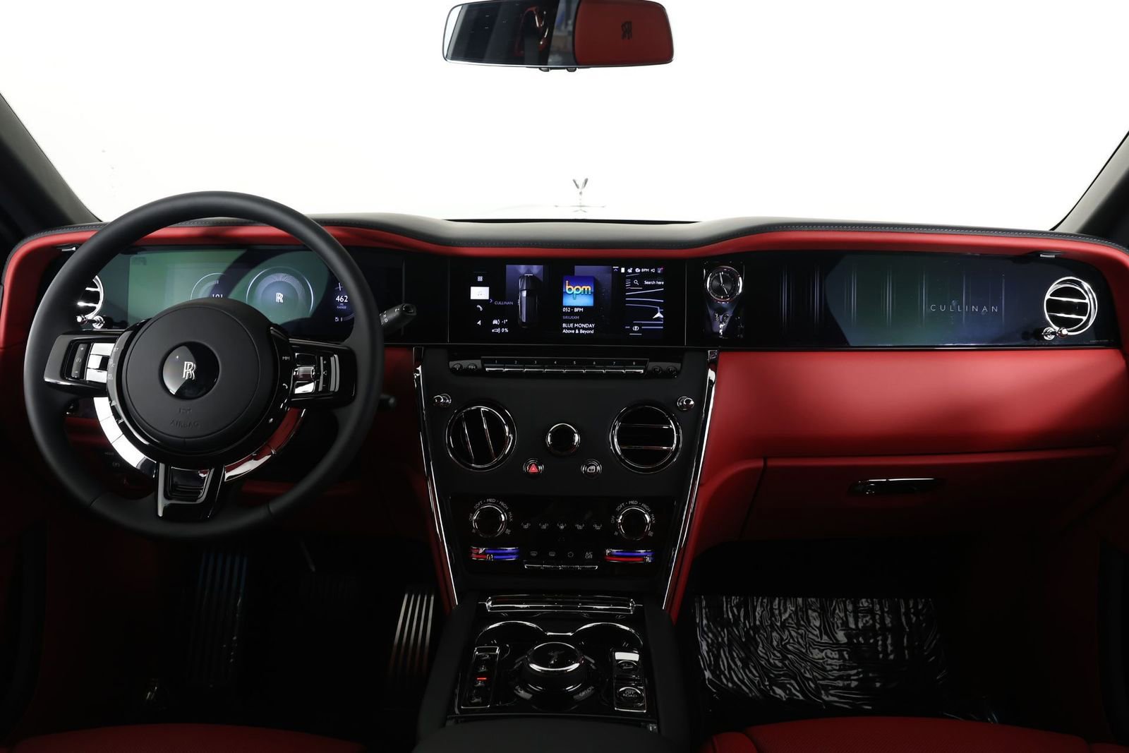 New 2026 Rolls-Royce Cullinan AWD/4WD image 11