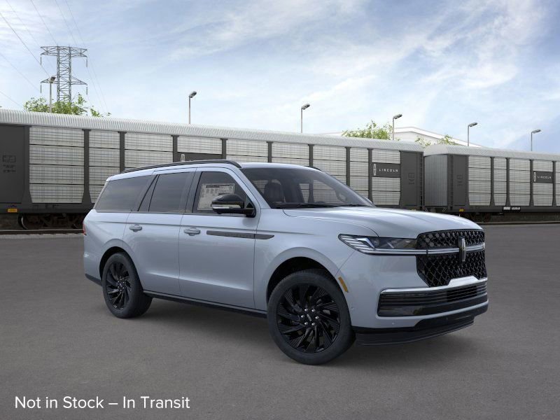 New 2025 Lincoln Navigator Reserve w/ Jet Appearance Package image 7