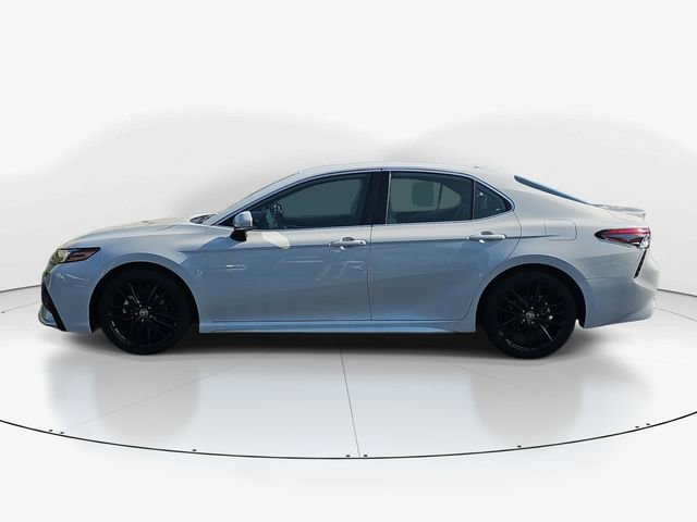Used 2023 Toyota Camry XSE image 6