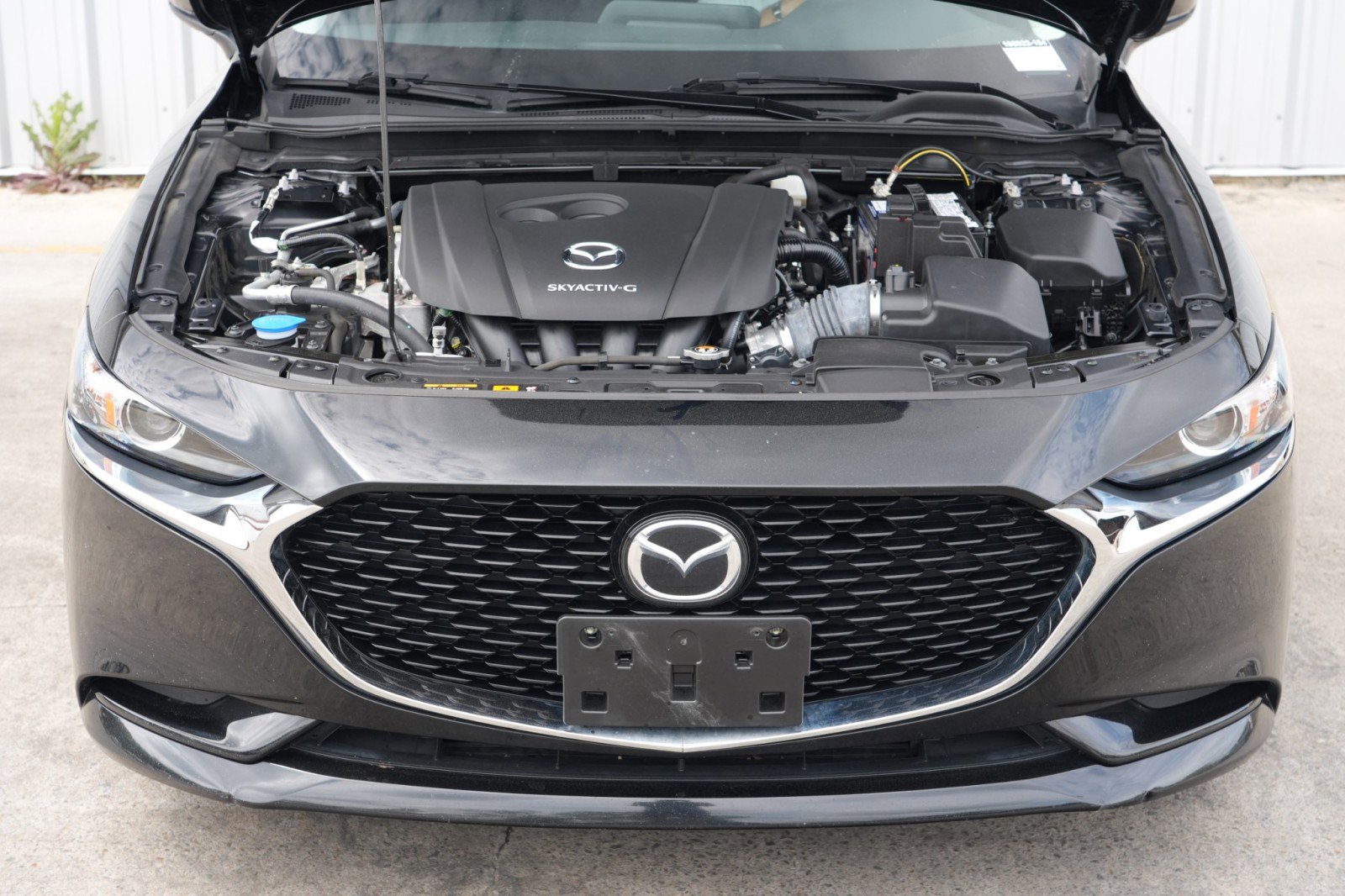Used 2019 MAZDA MAZDA3 Sedan w/ Preferred Package image 7