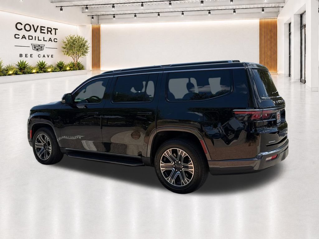 Used 2022 Jeep Wagoneer Series III w/ Flexible Seating Group AWD/4WD image 10