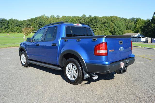 Used 2010 Ford Explorer Sport Trac XLT AWD/4WD image 6