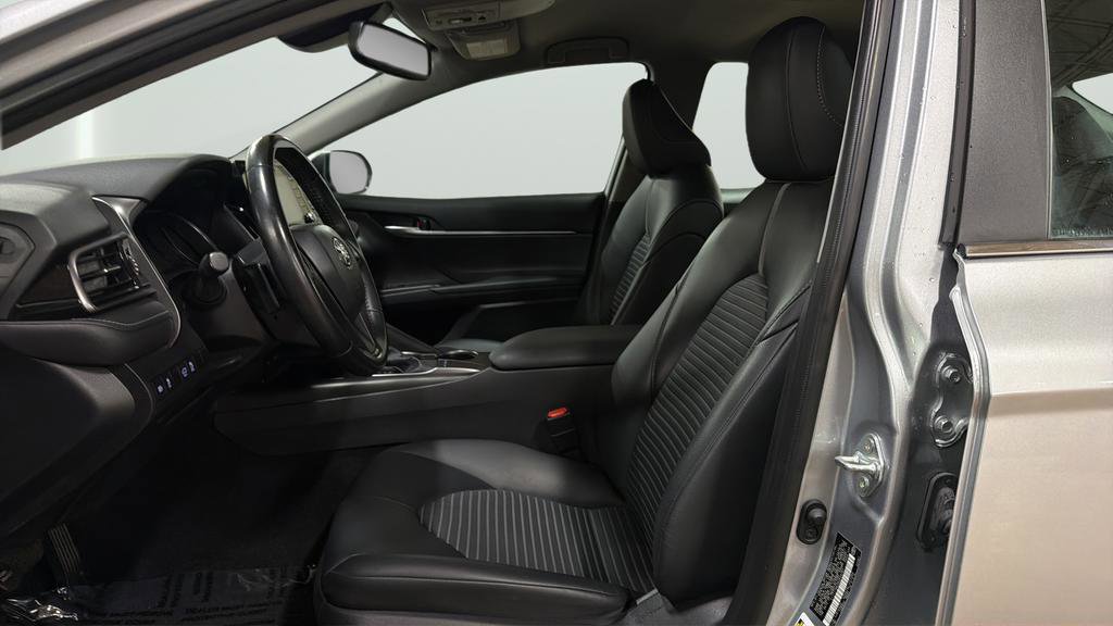 Used 2024 Toyota Camry SE w/ Convenience Package FWD image 23