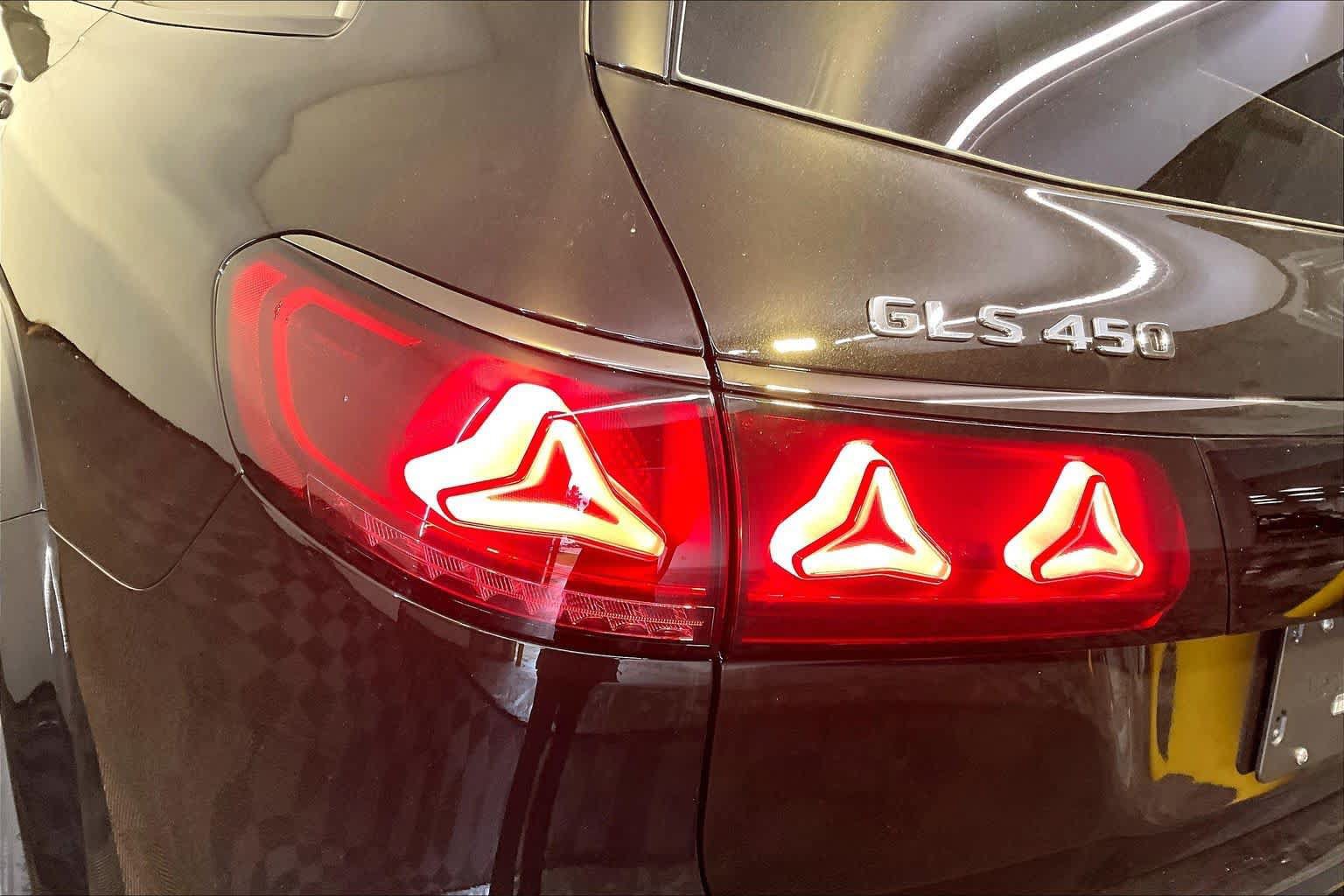 New 2027 Mercedes-Benz GLS 450 4MATIC image 5