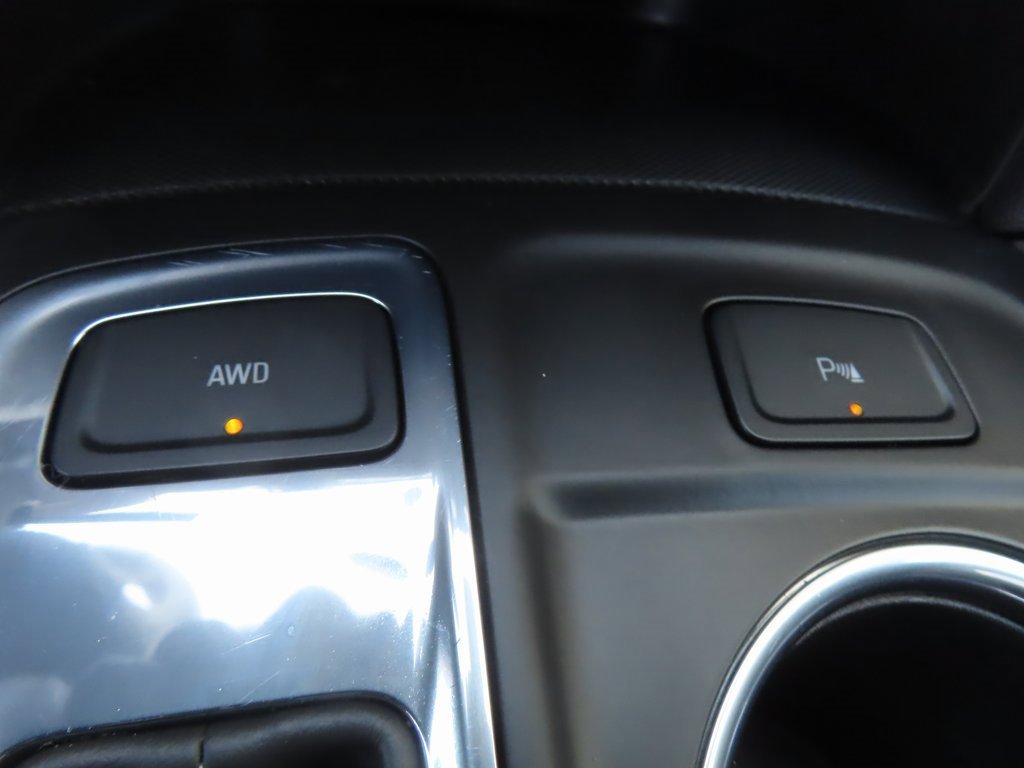 Used 2023 Chevrolet Equinox LT w/ Driver Convenience Package image 10