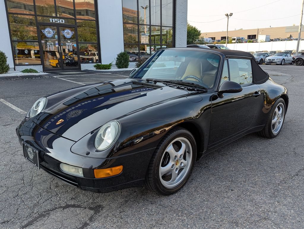 Used 1997 Porsche 911 Carrera RWD image 2
