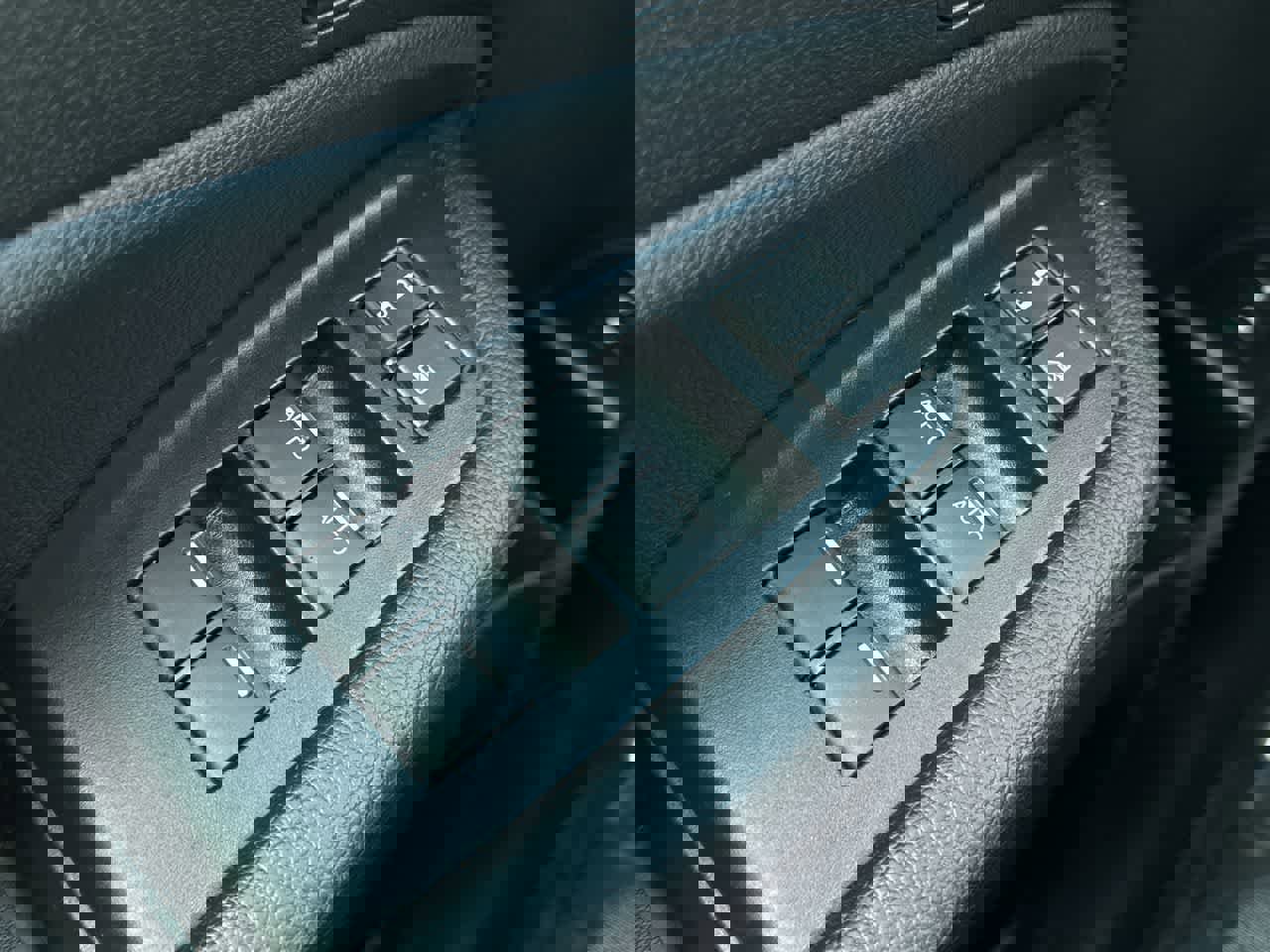 Used 2022 Honda Pilot Touring image 23