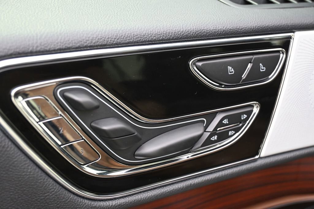 Used 2024 Lincoln Navigator Reserve AWD/4WD image 14
