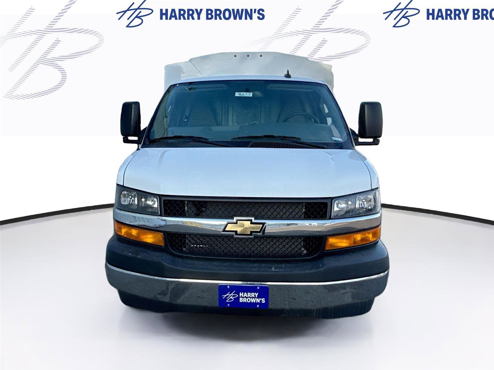 New 2025 Chevrolet Express 3500 w/ Power Convenience Package RWD image 4