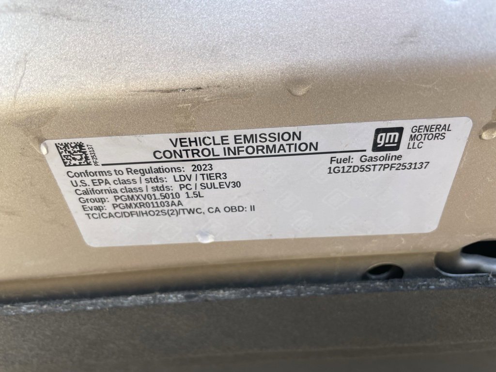 Used 2023 Chevrolet Malibu LT image 39