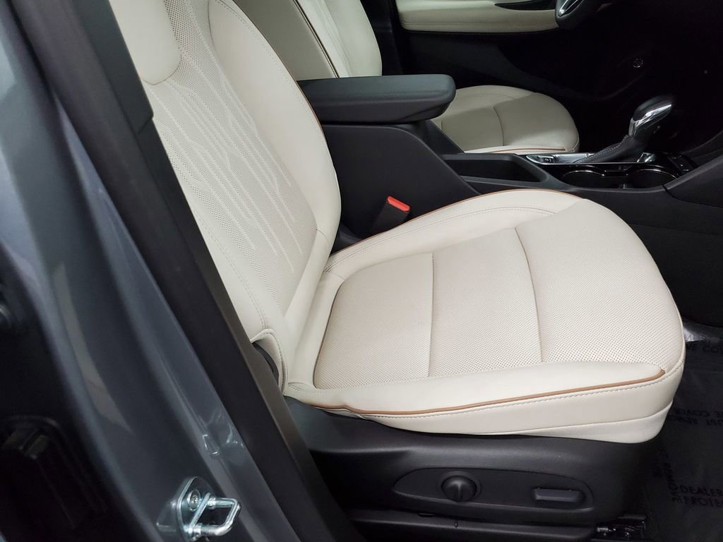 Used 2024 Buick Encore GX Avenir w/ Avenir Convenience Package image 22