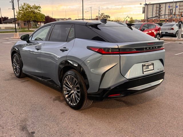 Used 2023 Lexus RZ 450e Premium w/ Accessory Package (2T) AWD/4WD image 4